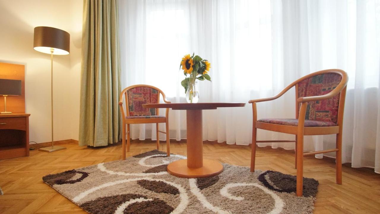 Vila Nejdek - Erzgebirge Aparthotel Kültér fotó